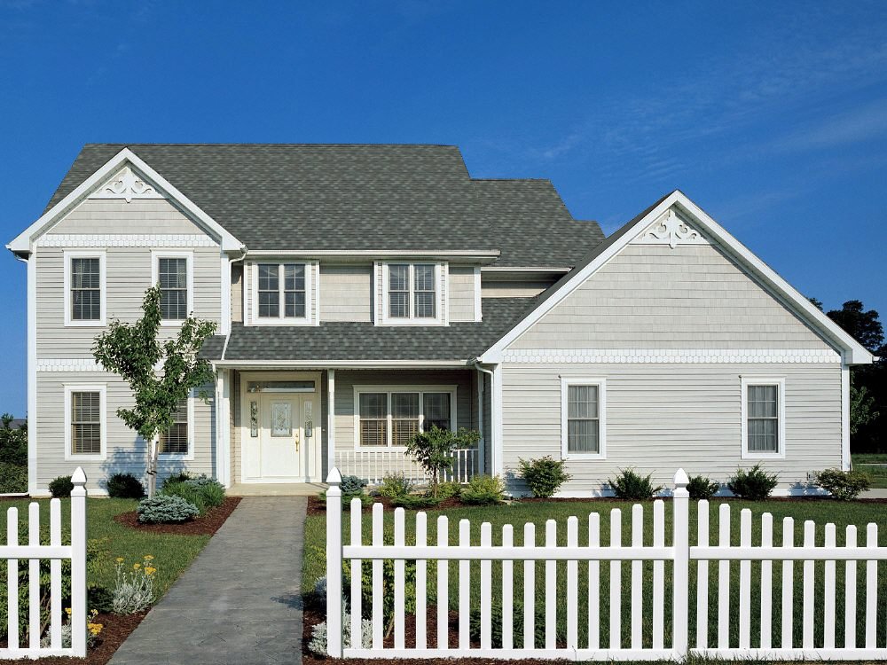 Certainteed Landmark ClimateFlex® Colonial Slate House