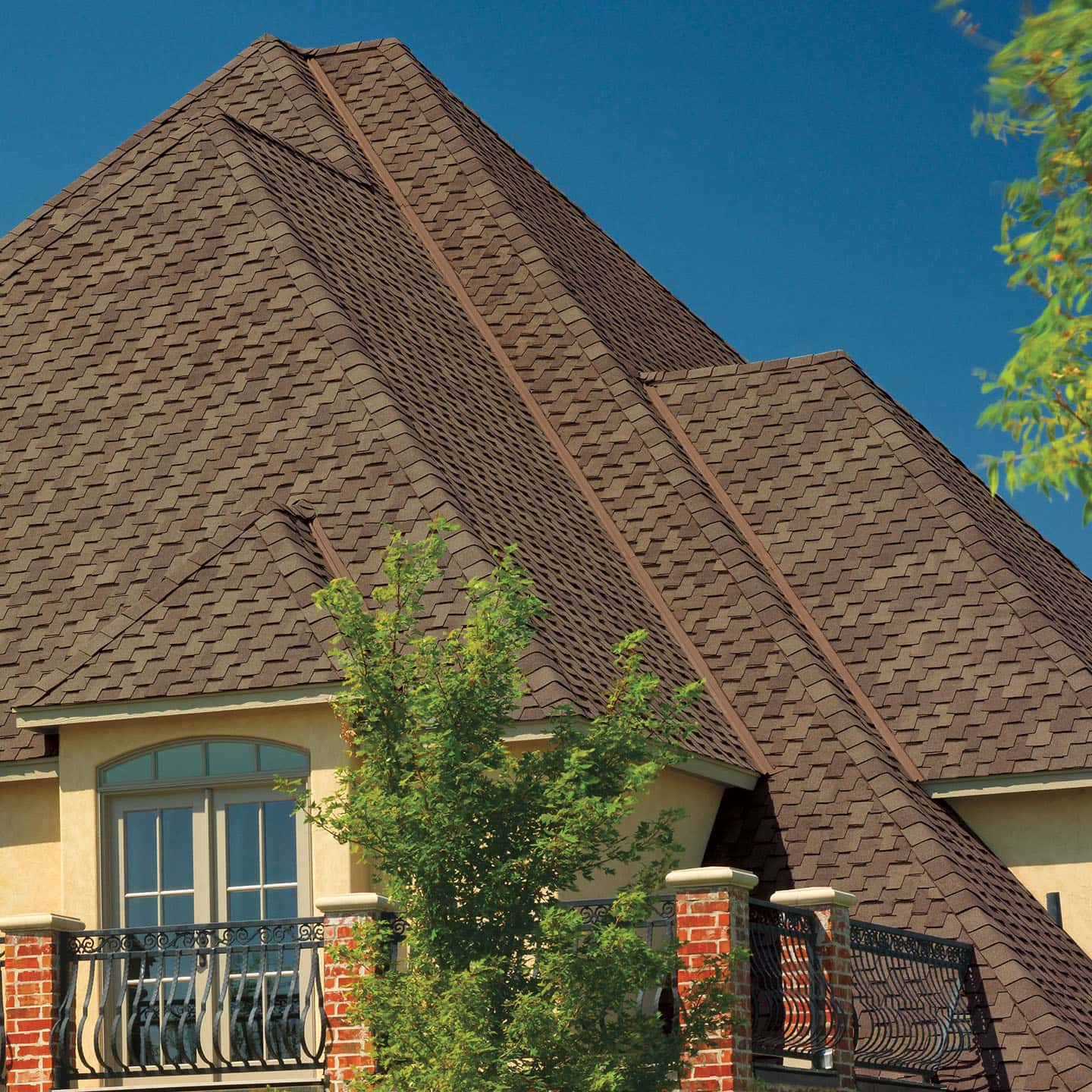 GAF Grand Sequoia® Armorshield Adobe Sunset House