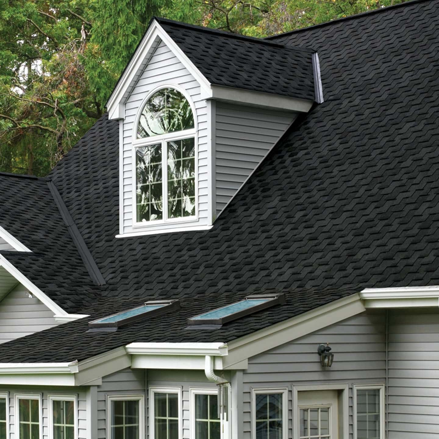 GAF Grand Sequoia® Armorshield Charcoal House