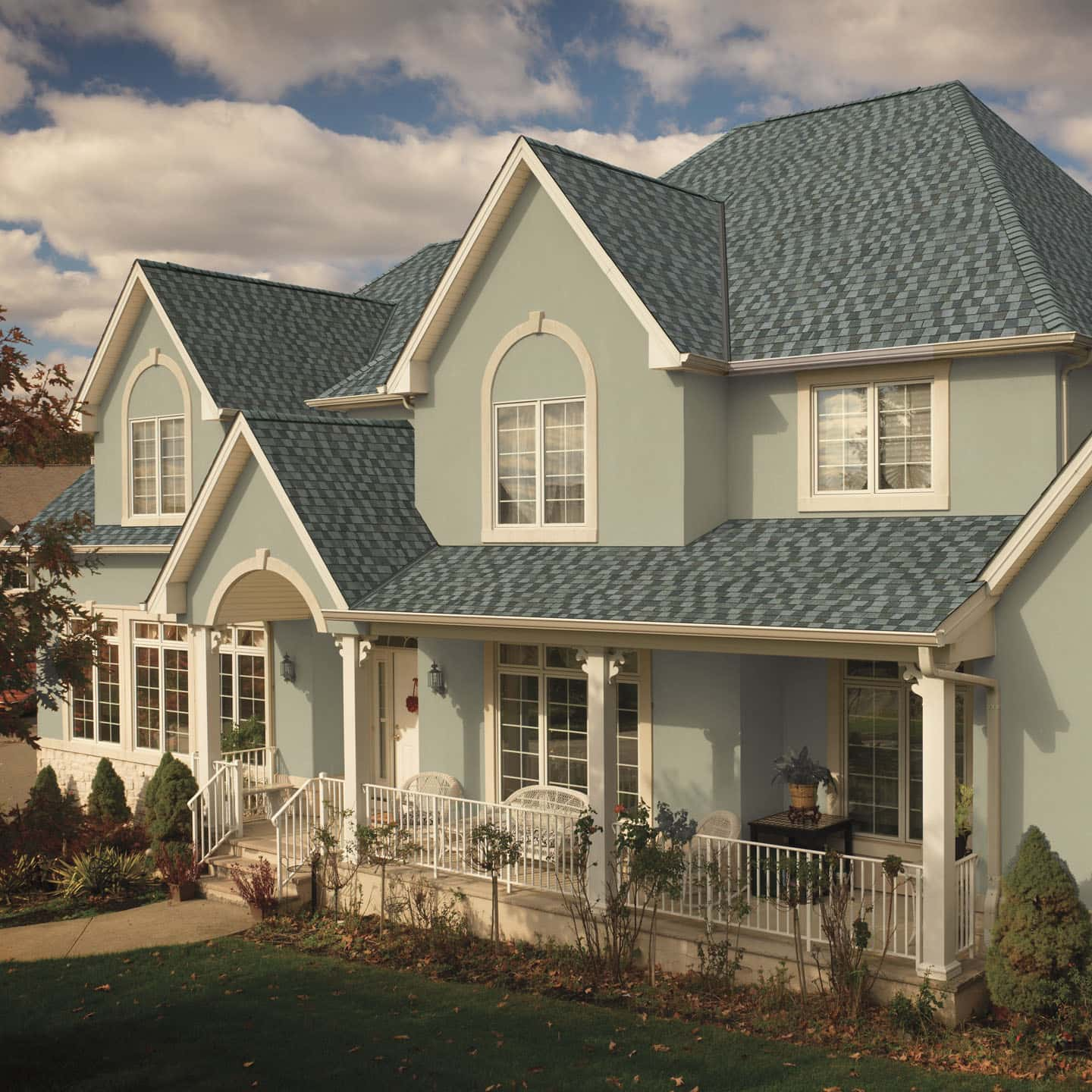 GAF Timberline® American Harvest Nantucket Morning House