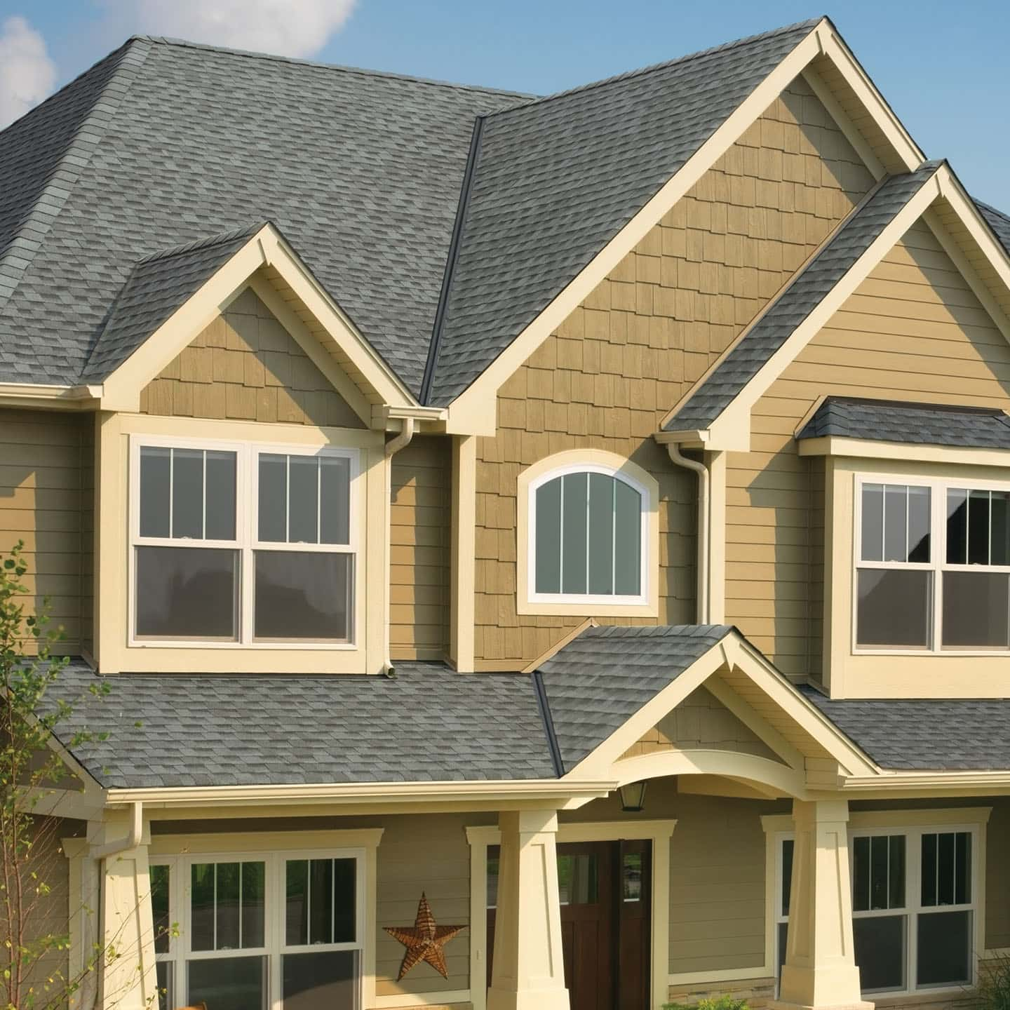 GAF Timberline HDZ® Pewter Gray House