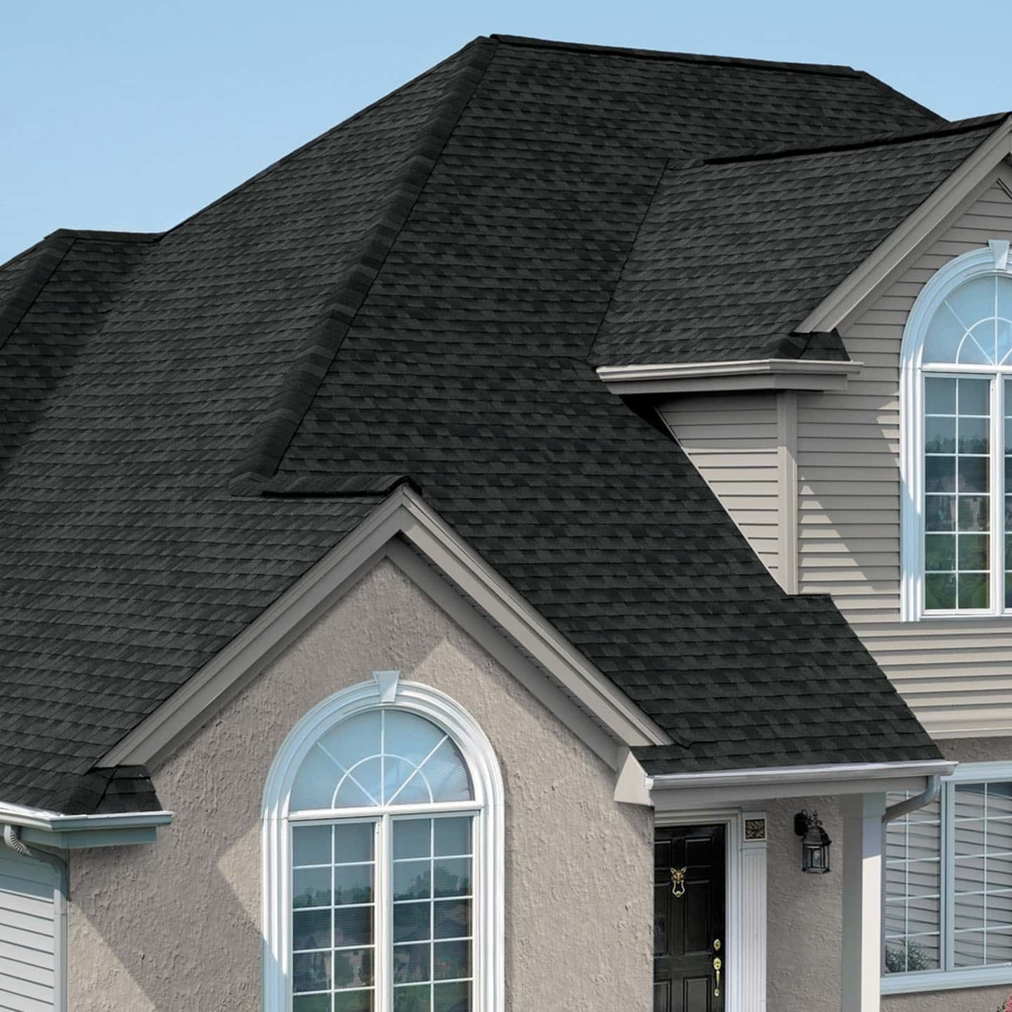 GAF Timberline® Natural Shadow Charcoal House