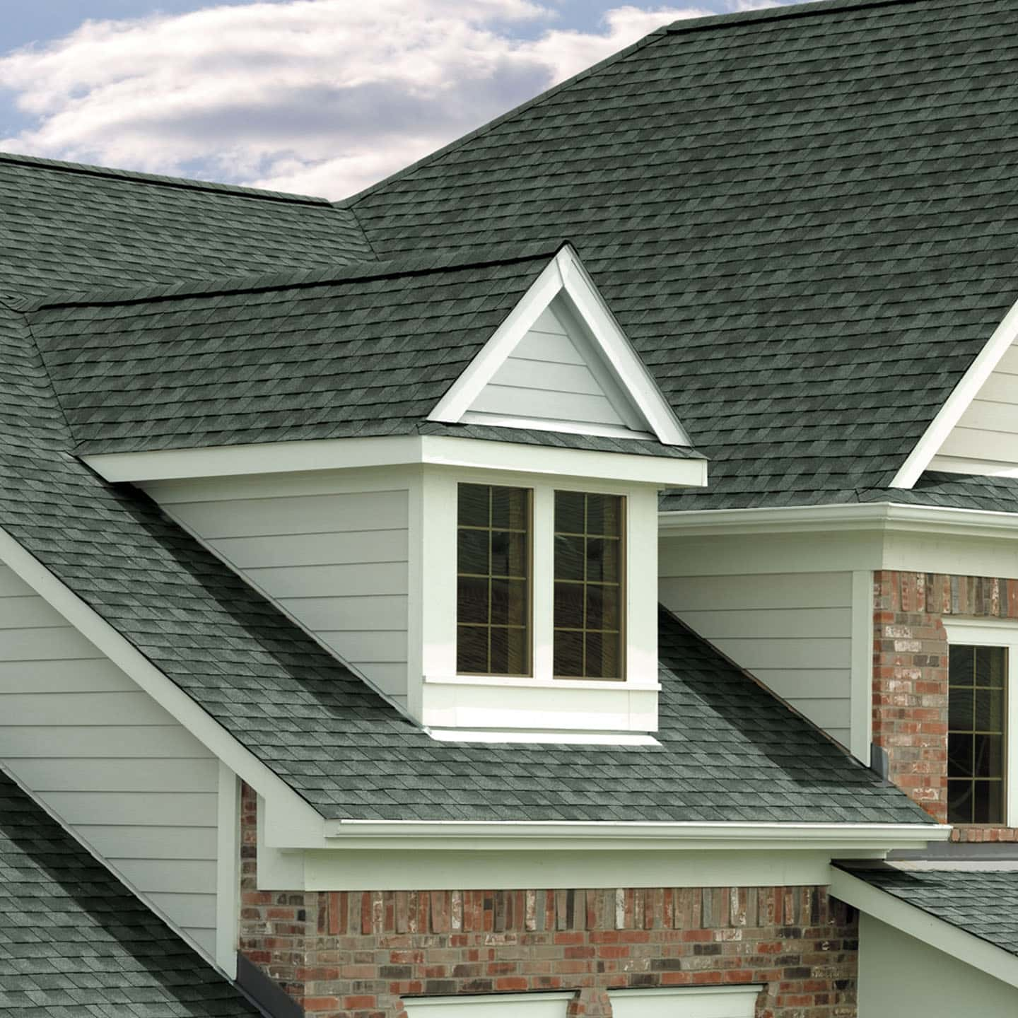 GAF Timberline® Natural Shadow Slate House