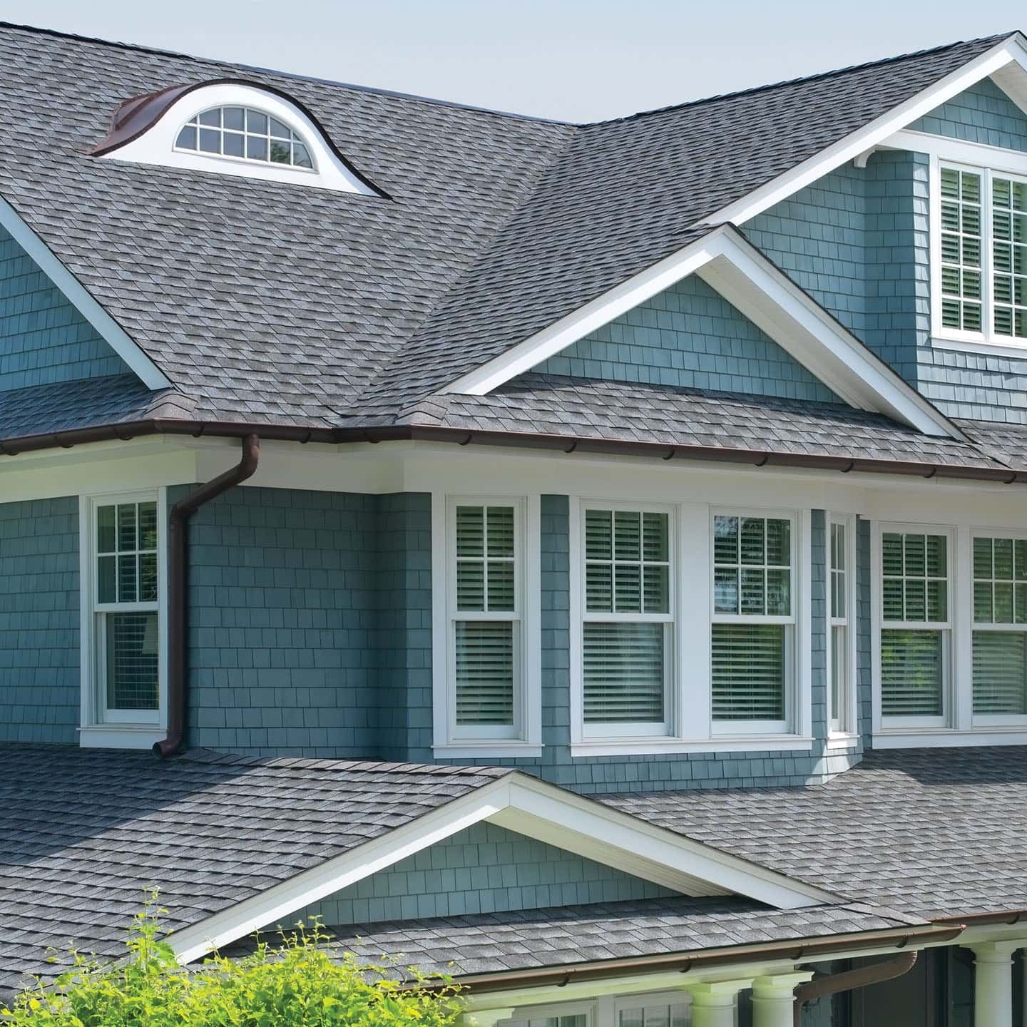 GAF Timberline UHD® Pewter Gray House