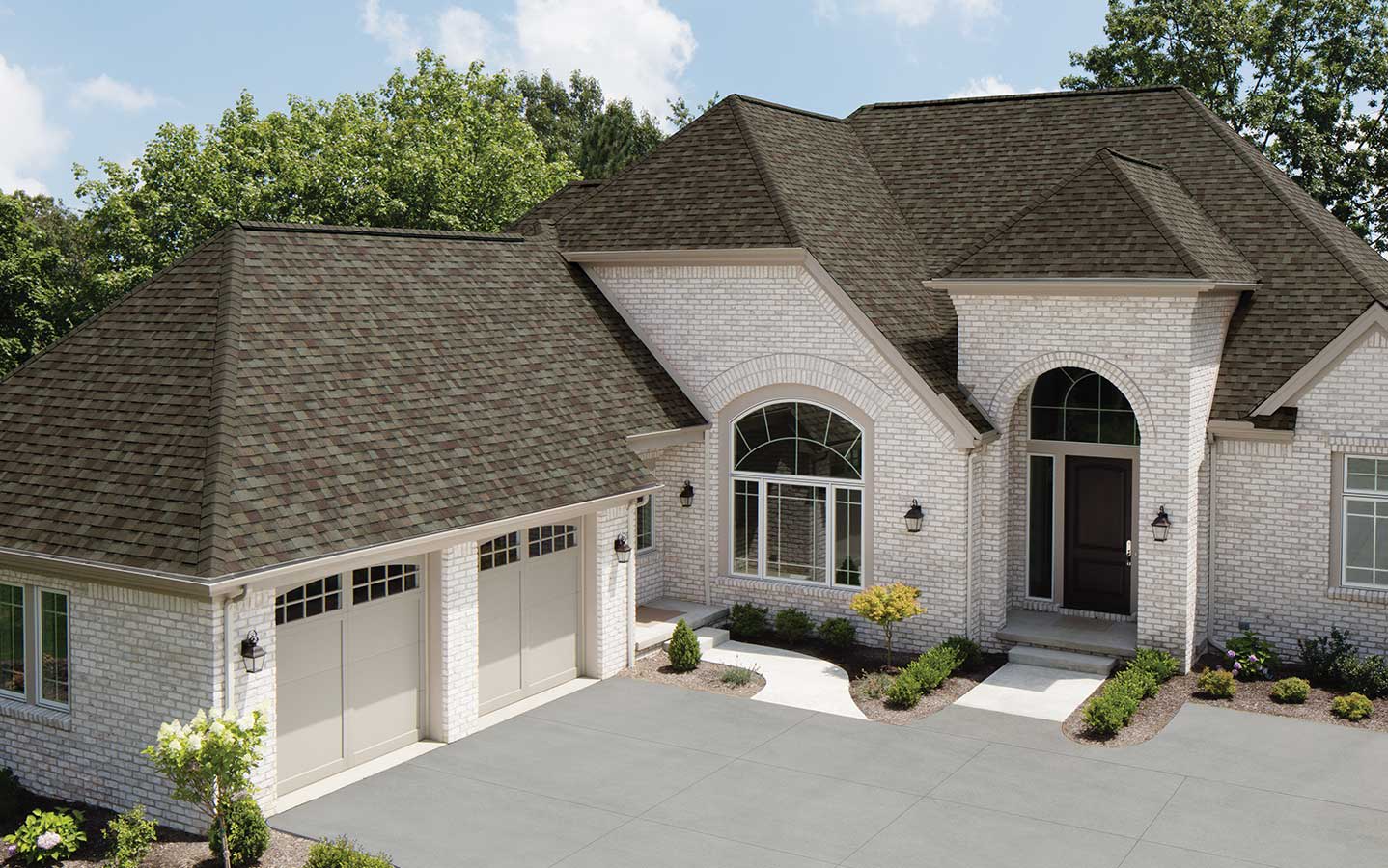 Owens Corning® TruDefinition® Duration® FLEX® Shingles Driftwood House