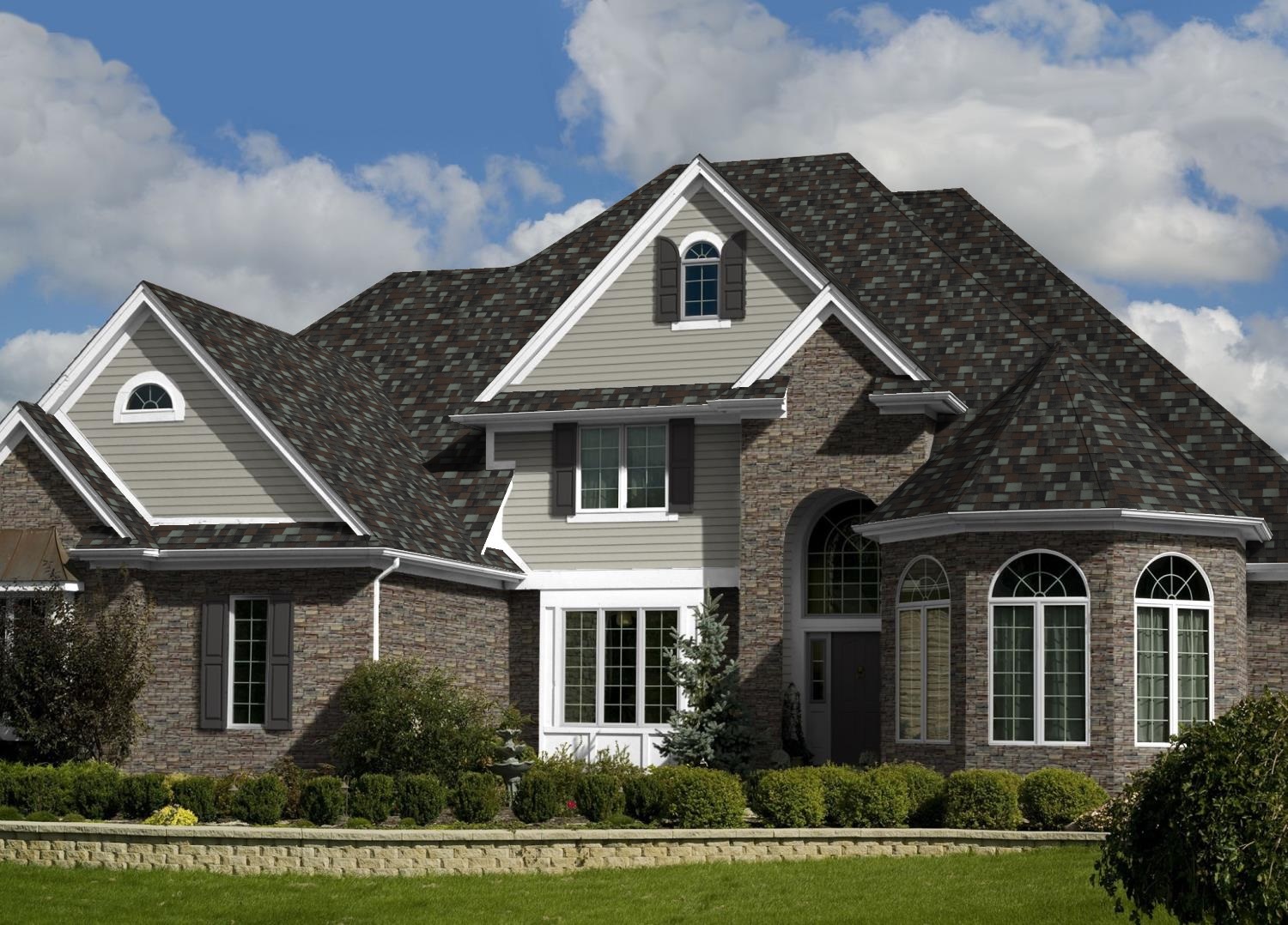 Owens Corning® TruDefinition® Duration® FLEX® Shingles Storm Cloud House