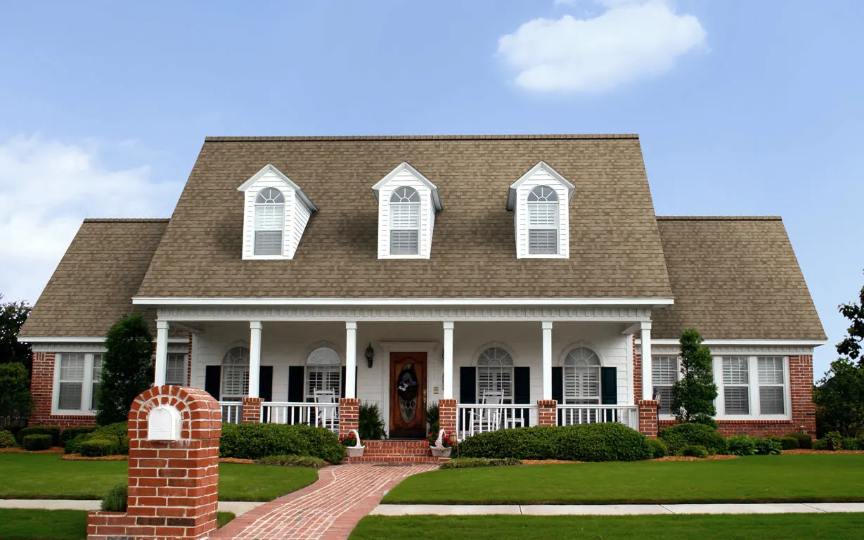 Owens Corning® TruDefinition® Duration® COOL Shingles Sand Castle House