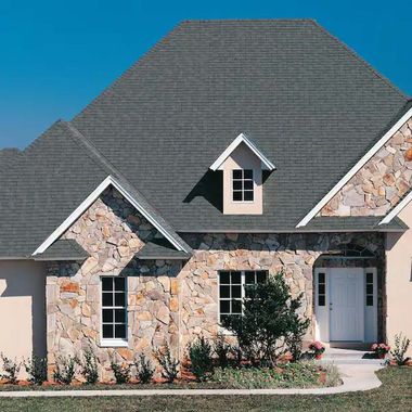 Owens Corning® Supreme® Shingles Williamsburg Gray Swatch