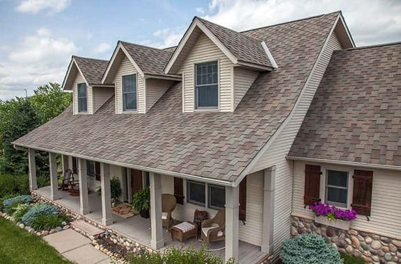 Owens Corning® Woodcrest® Shingles Summerwood Swatch