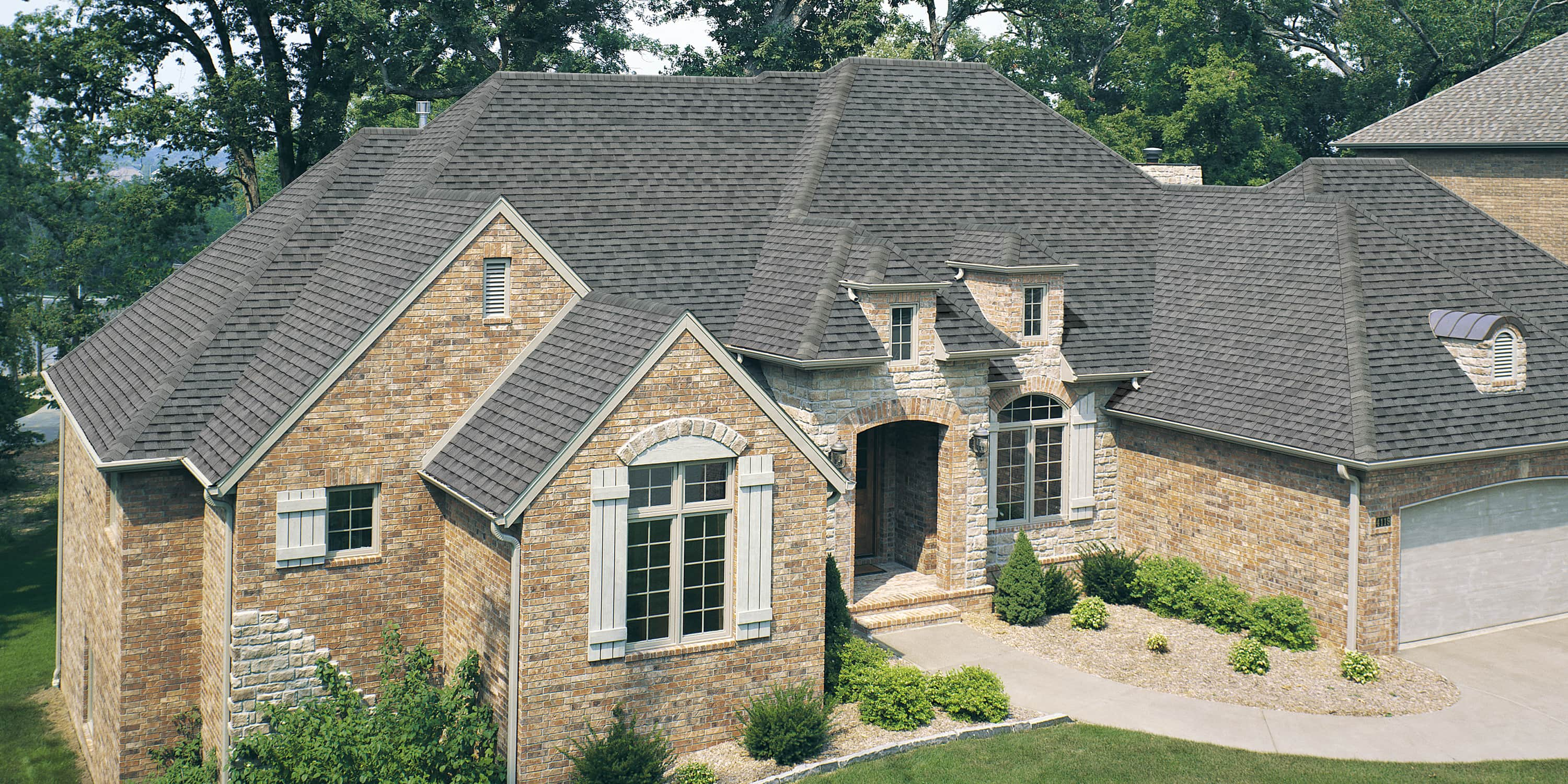 TAMKO Titan XT Virginia Slate House